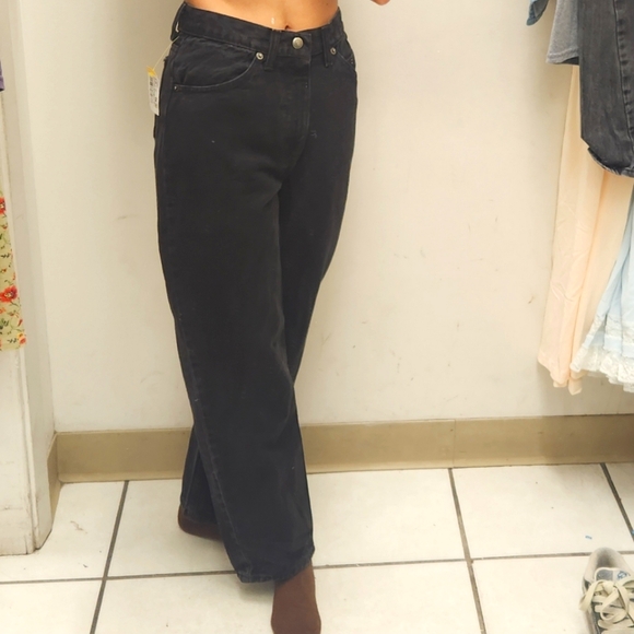 Vintage Brittania Juniors High Rise Straight Leg "Mom" Jeans - Picture 1 of 15